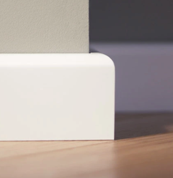 LAGRUS Listwa przypodłogowa WILGOCIOODPORNA BASIC R10 Plus BIAŁA 2,44m